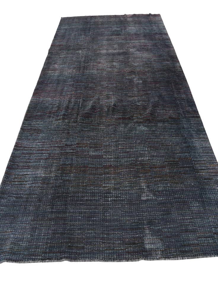 Detail image of 8' 10 x 12'  Hand Knotted Darya Wool Rug