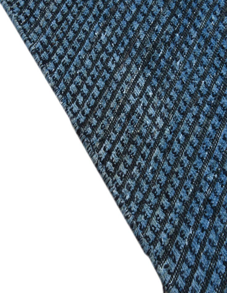 Detail image of 6' 5 x 10' 5  Hand Knotted Darya Wool Rug