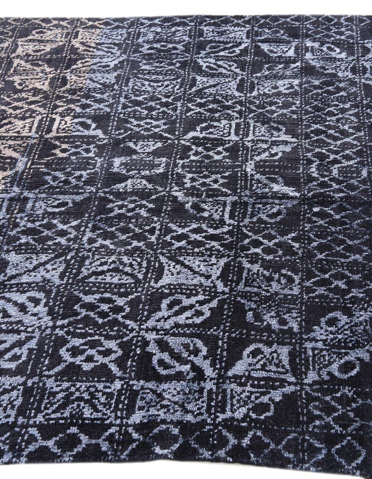 Detail image of 5' 1 x 8' 1  Hand Knotted Darya Rug