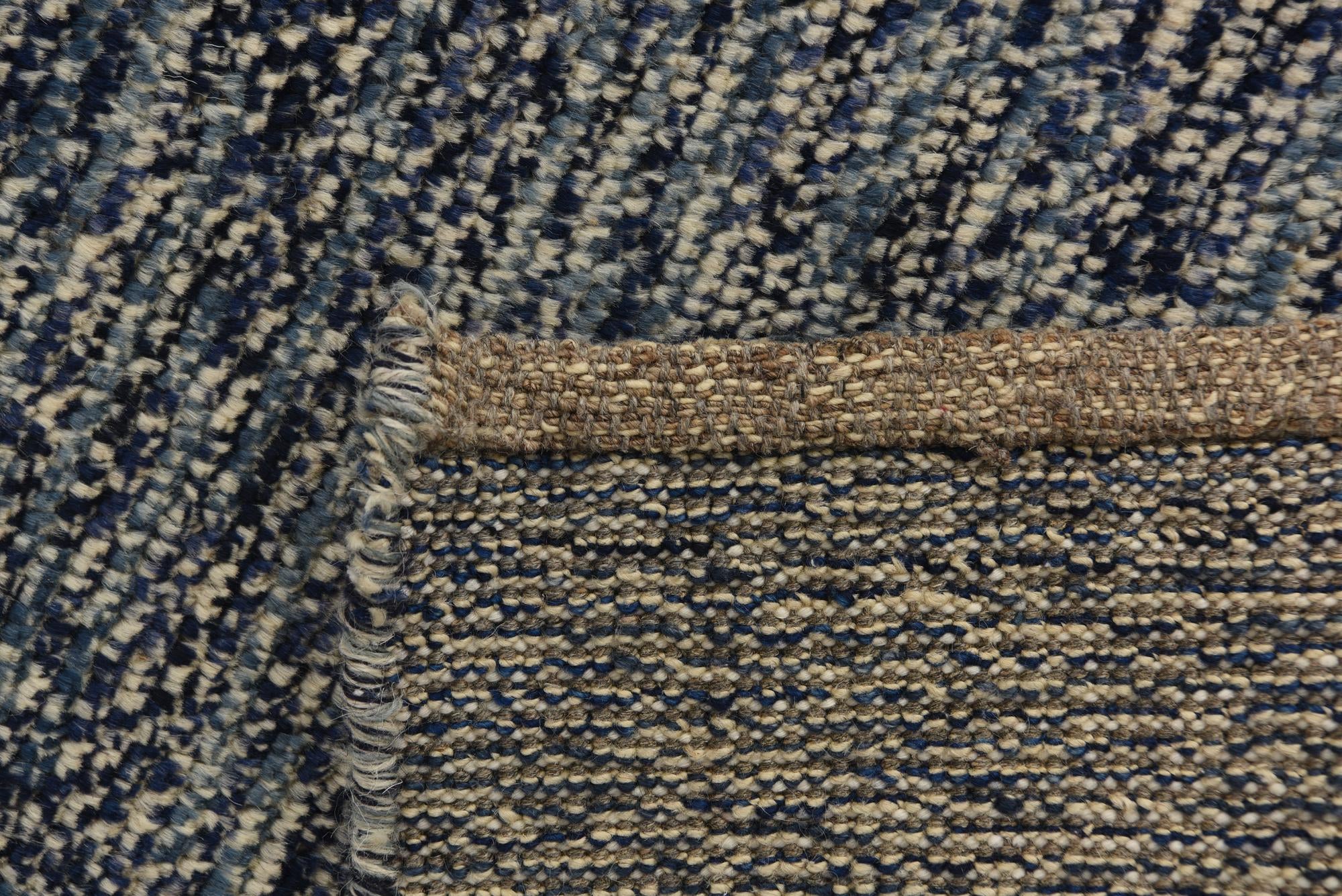 5' 4 x 8' Hand Knotted Darya Wool Rug