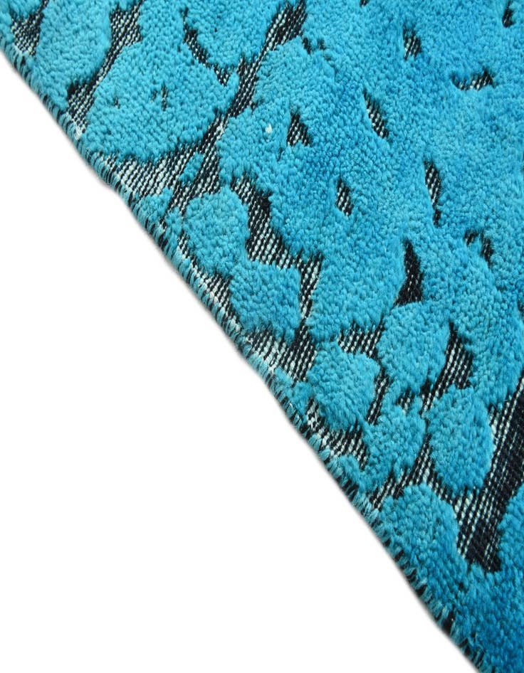 Detail image of 5' 2 x 8' Hand Knotted Darya Wool Rug