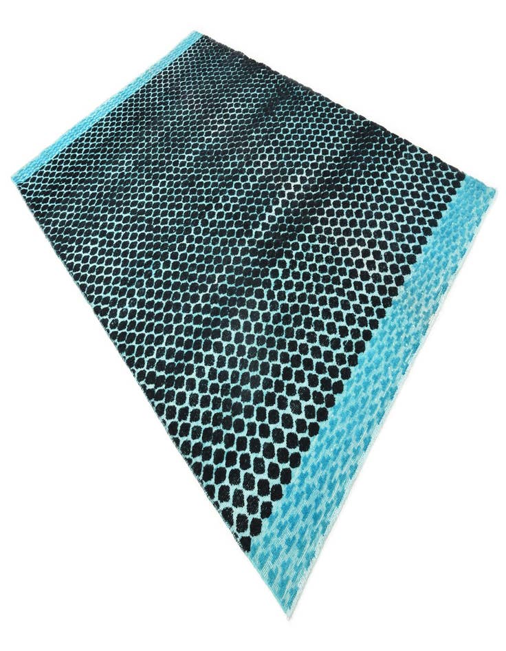 Detail image of 6' 6 x 10'  Hand Knotted Darya Wool Rug