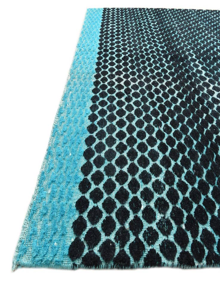 Detail image of 6' 6 x 10'  Hand Knotted Darya Wool Rug