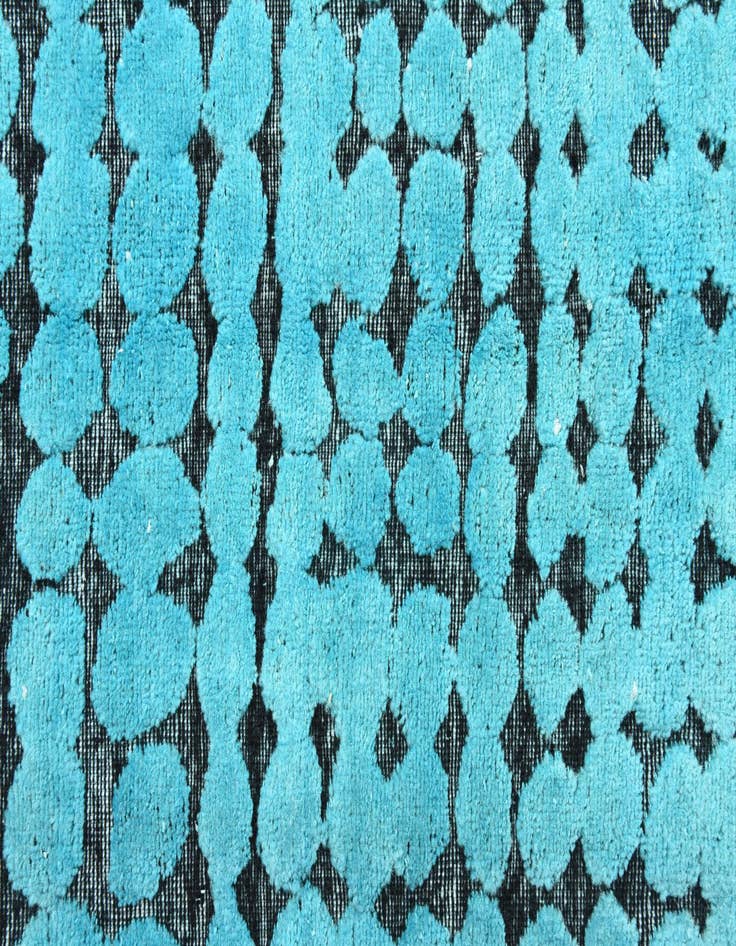 Detail image of 6' 6 x 10' 5  Hand Knotted Darya Wool Rug