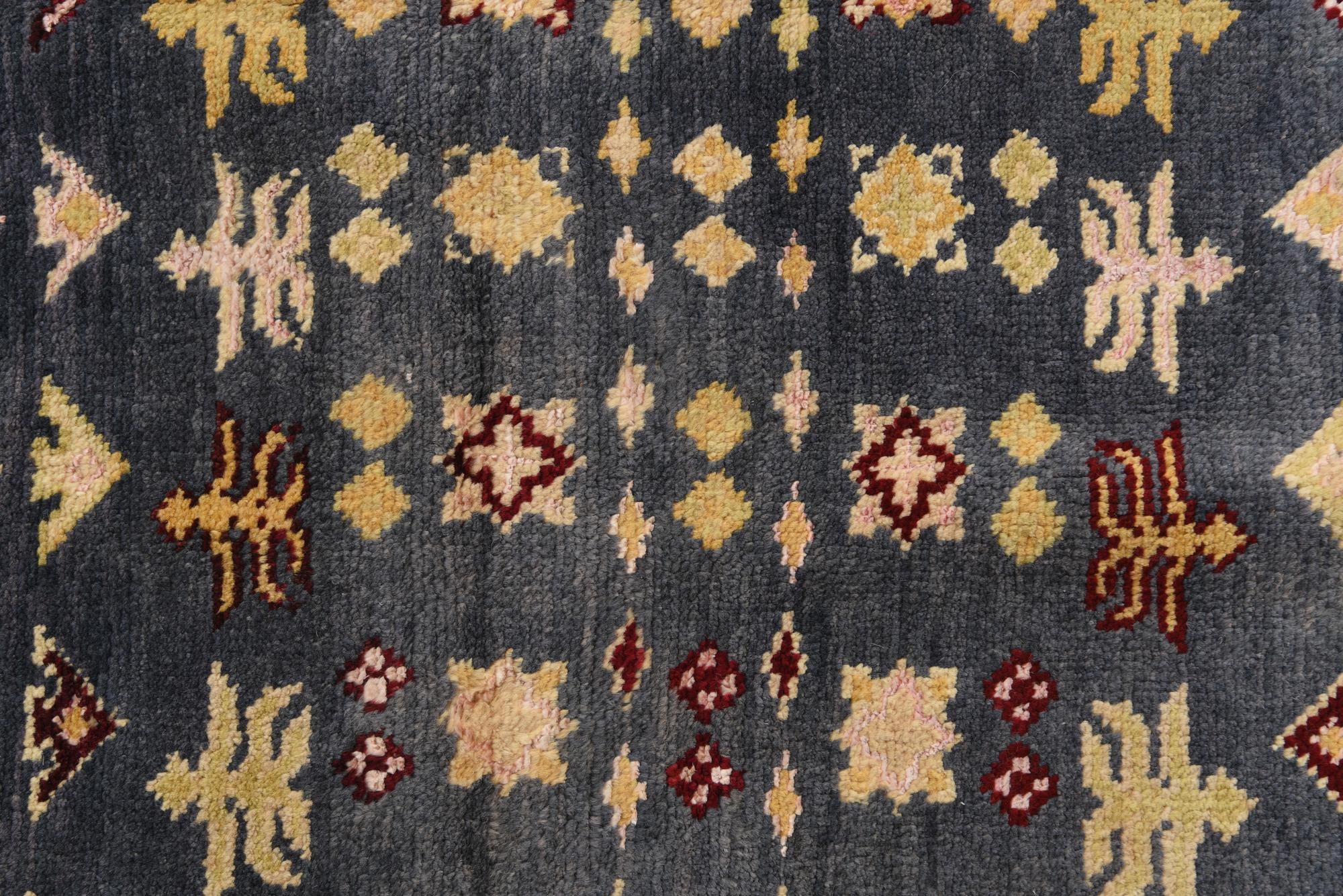 5' 6 x 8' 3 Hand Knotted Darya Rug