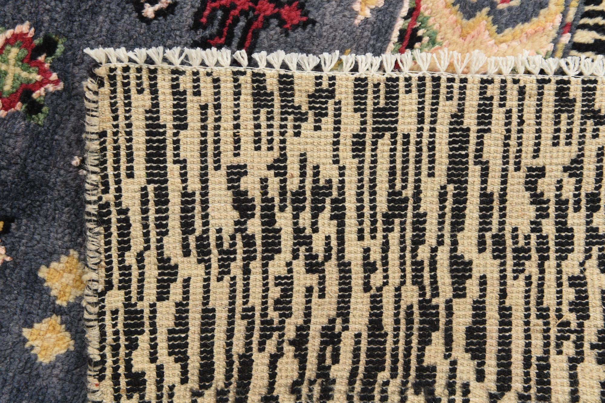 5' 4 x 8' 5 Hand Knotted Darya Rug