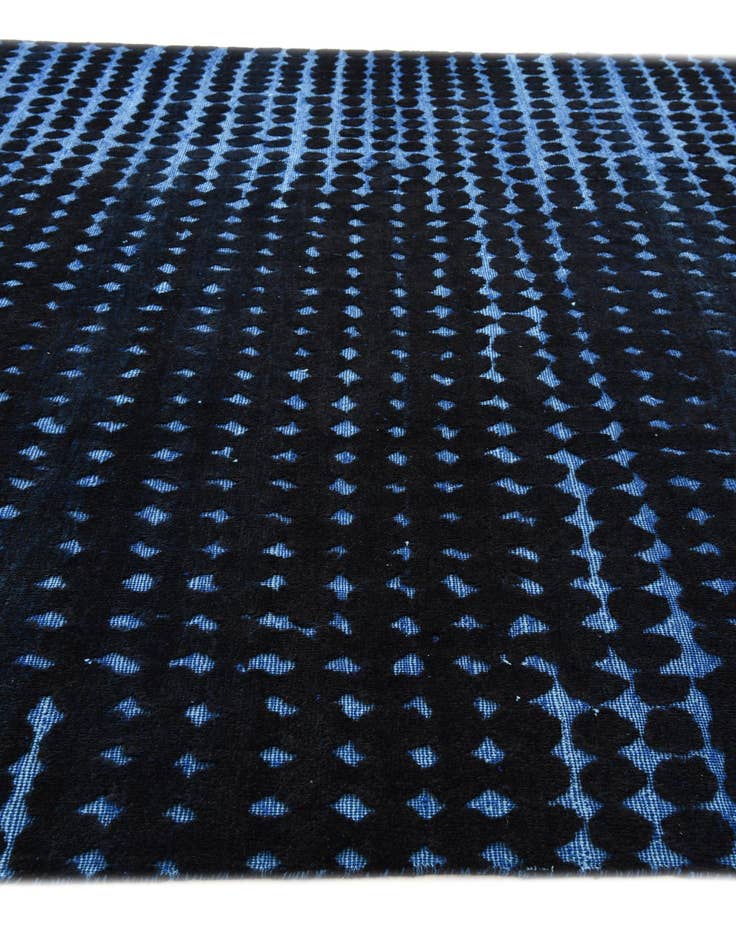 Detail image of 8' 8 x 10' 4  Hand Knotted Darya Wool Rug