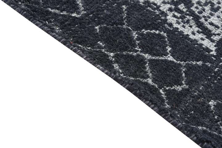 7' 10 x 9' 8 Hand Knotted Darya Rug
