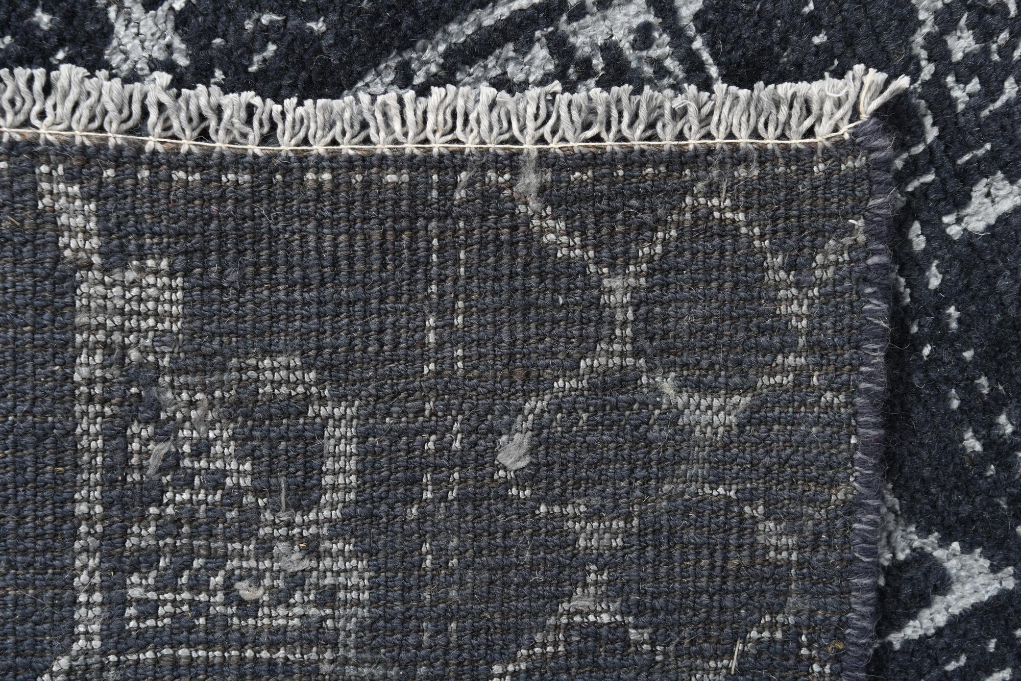 7' 10 x 9' 8 Hand Knotted Darya Rug