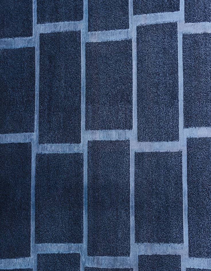 Detail image of 5' 9 x 7' 10  Hand Knotted Darya Wool Rug