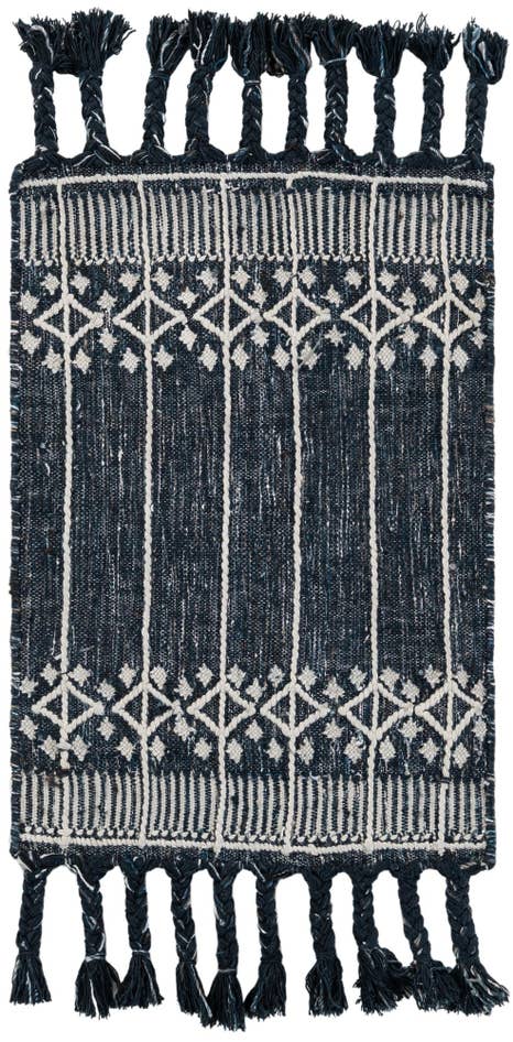 Detail image of 2' x 3' 1 Easy-Clean Eco Bohemian Indoor / Outdoor Rug