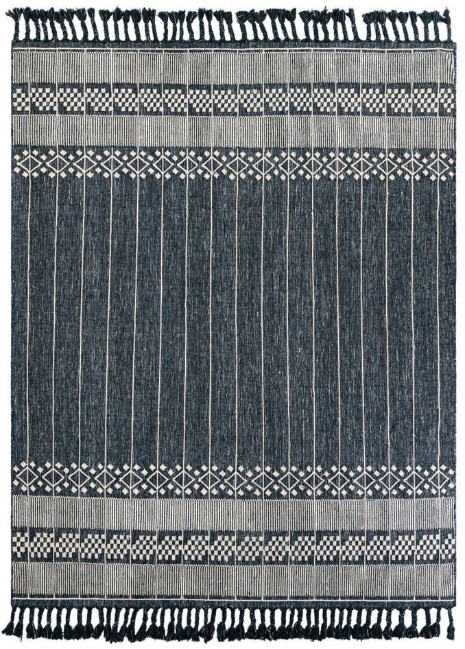 Detail image of 9' x 12' Easy-Clean Eco Bohemian Indoor / Outdoor Rug