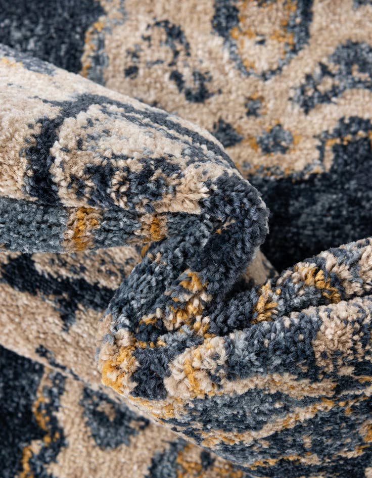 Detail image of 8' x 10' Eden Rug