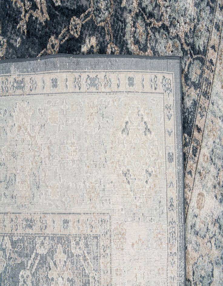 Detail image of 5' x 7' 7 Eliza Rug