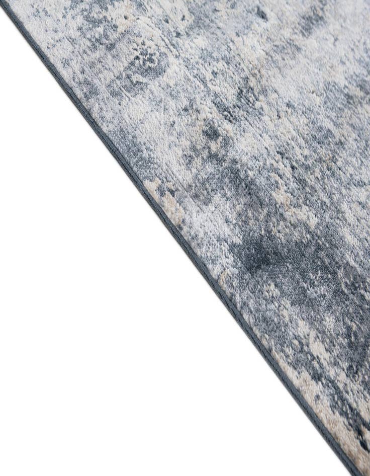 Detail image of 5' 2 x 7' 7 Eliza Rug