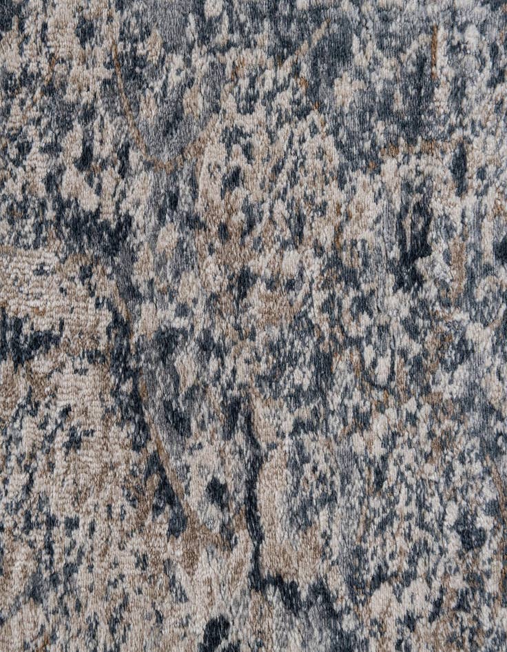 Detail image of 5' x 7' 7 Eliza Rug