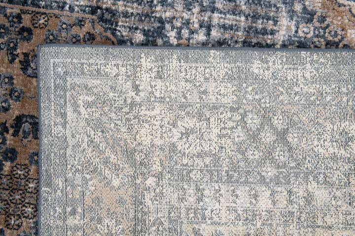 5' x 7' 6 Eliza Rug