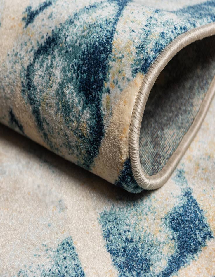 Detail image of 5' x 8' Ethereal Rug