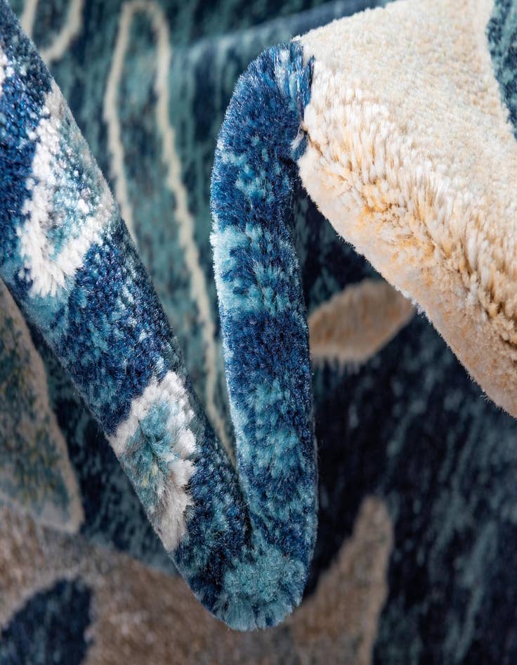 Detail image of 4' x 6' Ethereal Rug