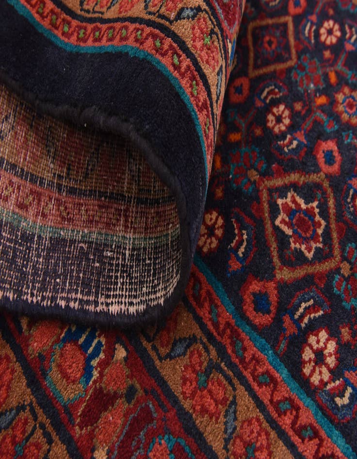 Detail image of 5' 6 x 10' 6 Hand Knotted Farahan Persian Wool Rug