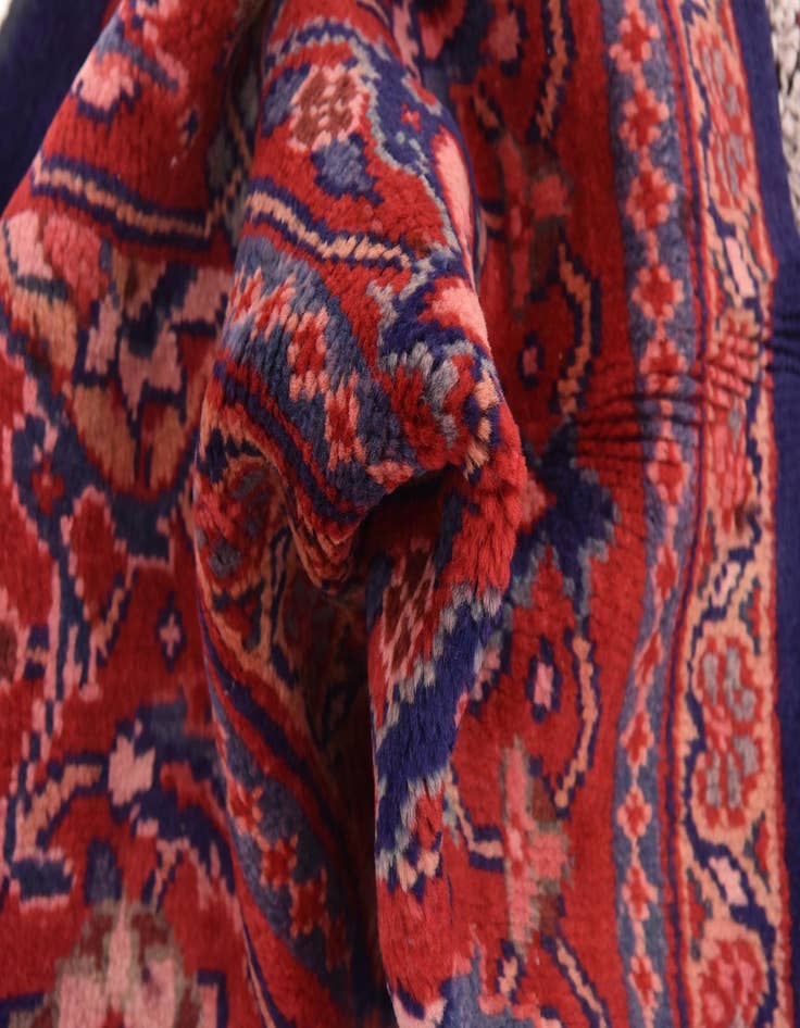 Detail image of 10' 2 x 13' 5 Hand Knotted Farahan Persian Wool Rug