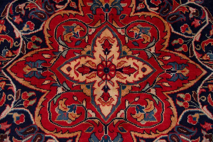 Detail image of 8' 6 x 11' 7 Hand Knotted Farahan Persian Wool Rug