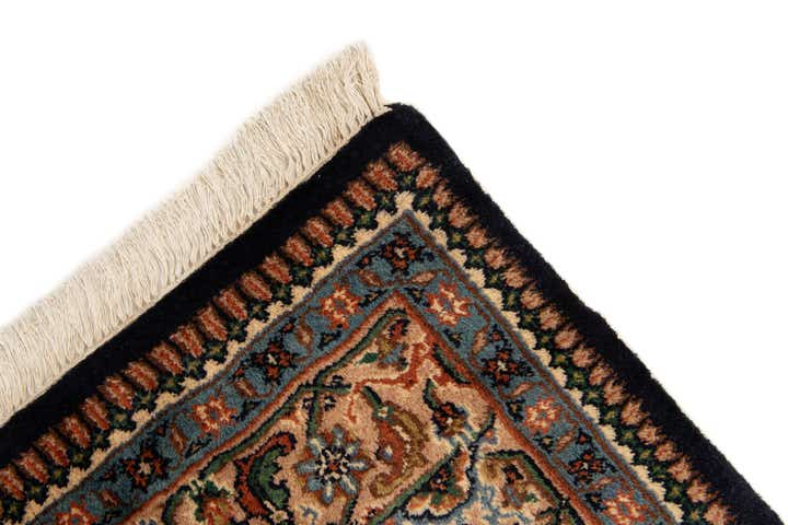 6' 1 x 8' 7 Hand Knotted Farahan Wool Rug