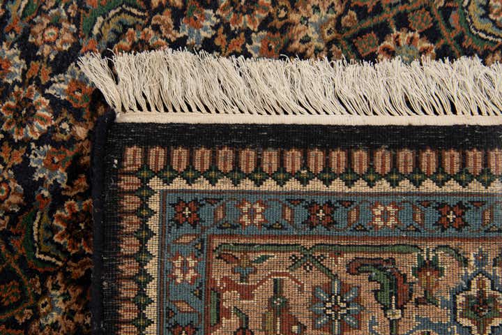 6' 1 x 8' 7 Hand Knotted Farahan Wool Rug