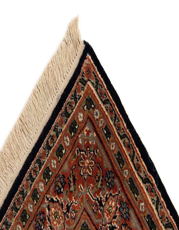 Detail image of 4' 7 x 6' 10  Hand Knotted Farahan Oriental Wool Rug