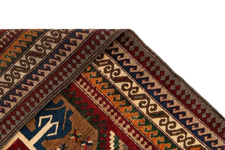 Detail image of 4' 10 x 7' 4 Hand Knotted Fars Wool Rug