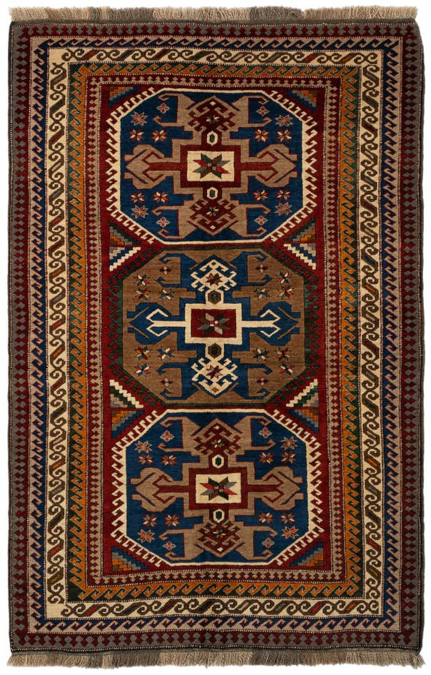 Detail image of 4' 10 x 7' 4 Hand Knotted Fars Wool Rug