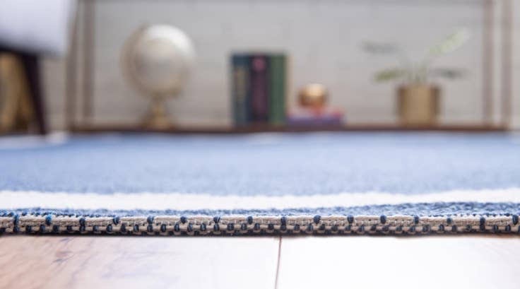 Detail image of 7' 5 x 10' Georgia Rug