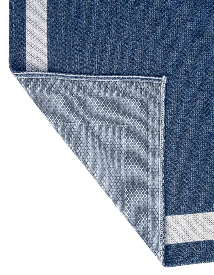 Detail image of 4' 2 x 6' Georgia Rug