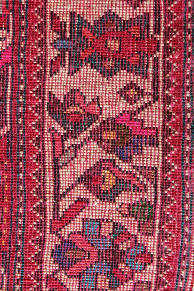 6' 11 x 10' 6 Hand Knotted Ghashghaei Persian Wool Rug