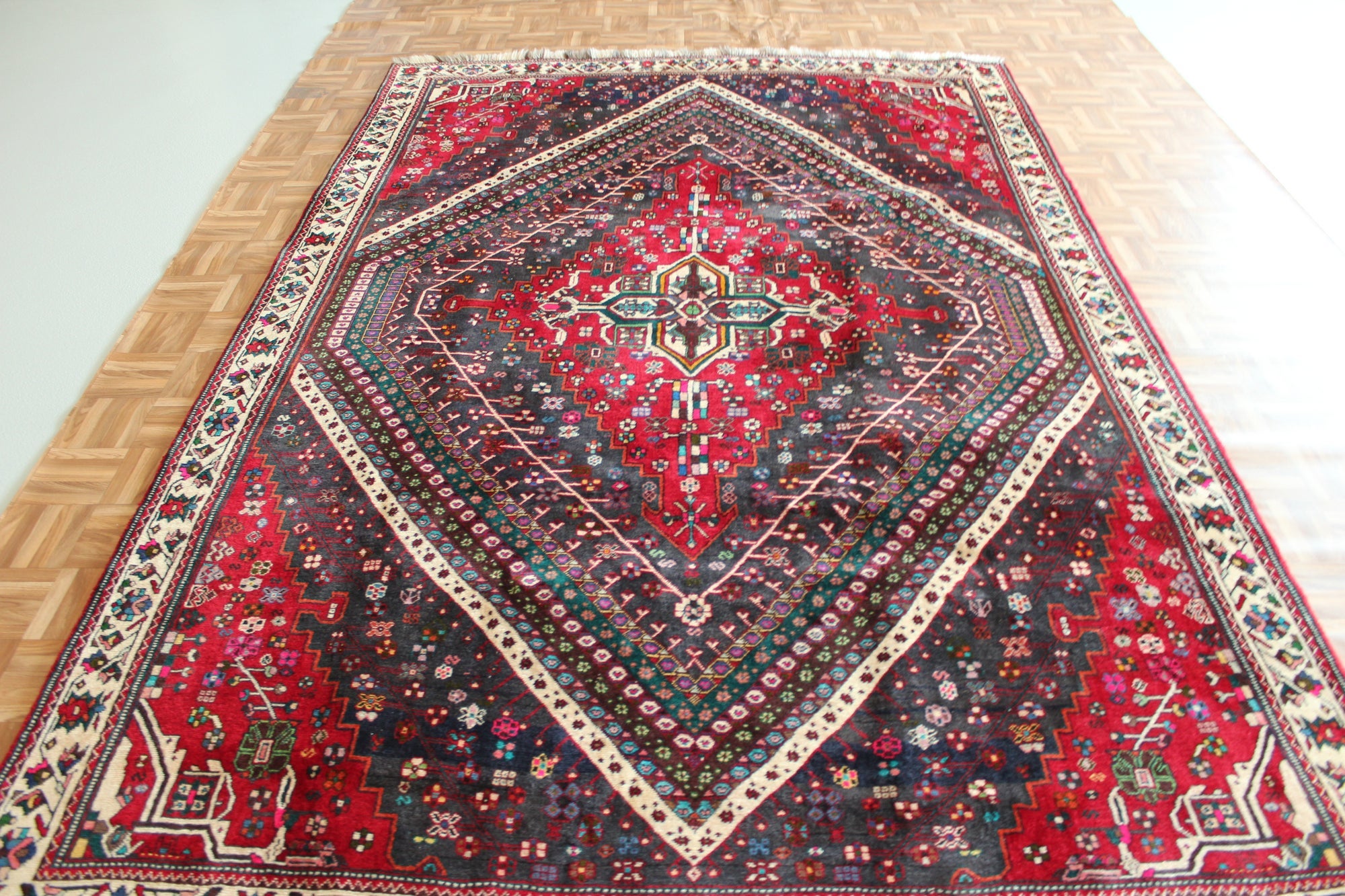 6' 11 x 10' 6 Hand Knotted Ghashghaei Persian Wool Rug