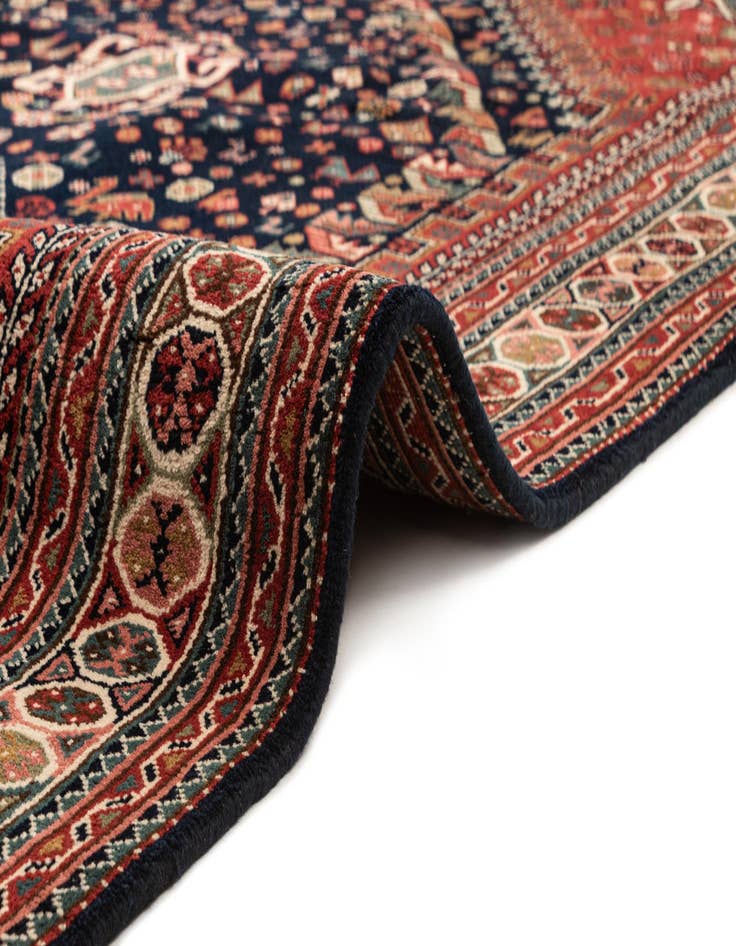 Detail image of 6' 4 x 9' 9 Hand Knotted Ghashghaei Wool Rug