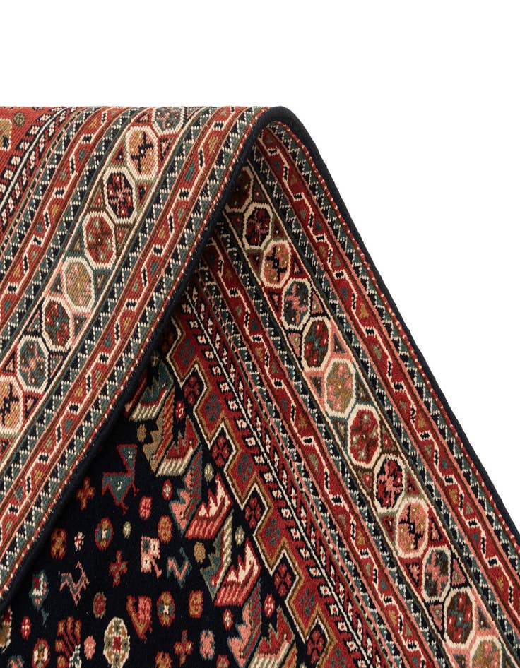 Detail image of 6' 4 x 9' 9 Hand Knotted Ghashghaei Wool Rug