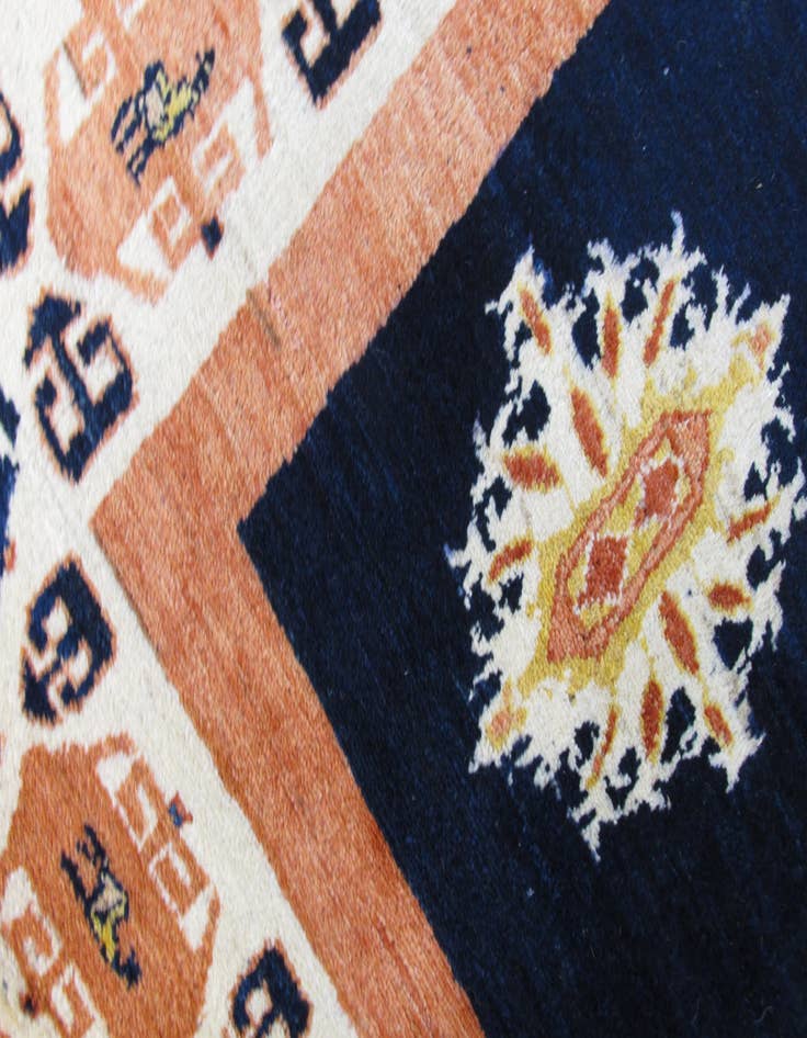 Detail image of 6' 5 x 9' 3 Hand Knotted Ghashghaei Persian Wool Rug