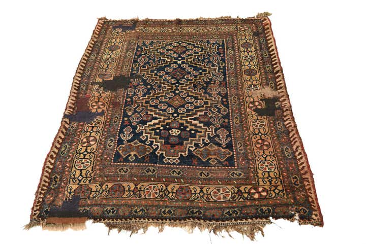 4' 4 x 5' 5 Hand Knotted Ghashghaei Persian Wool Rug