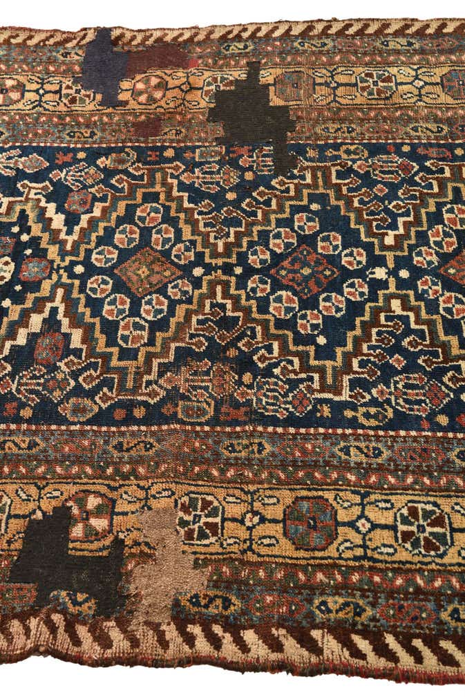 4' 4 x 5' 5 Hand Knotted Ghashghaei Persian Wool Rug