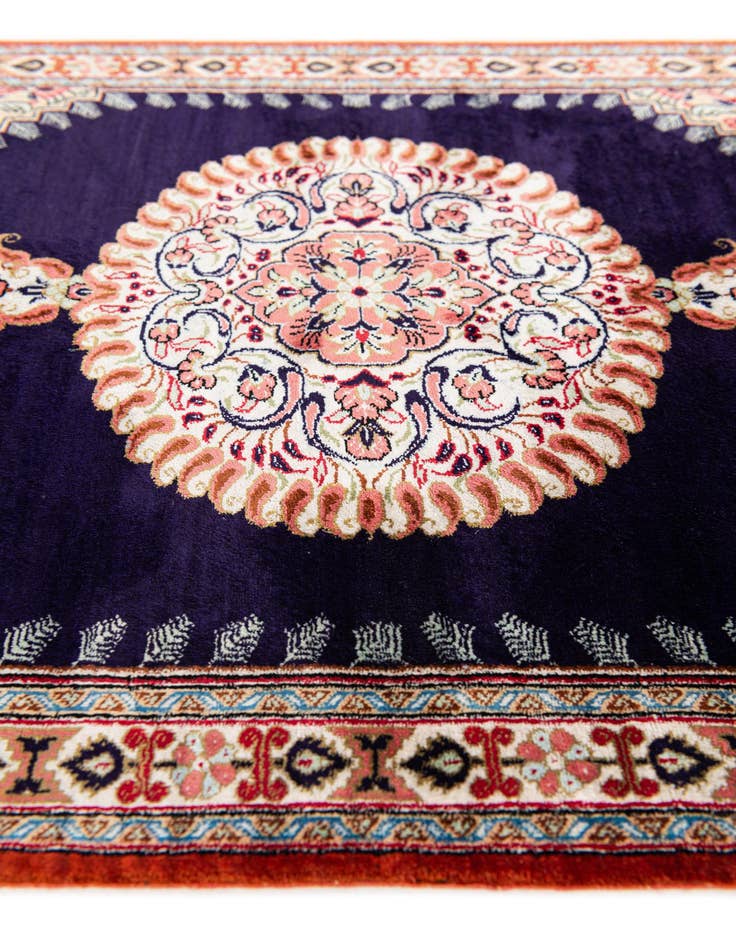 Detail image of 1' 10 x 2' 9  Hand Knotted Ghom Silk Persian Rug