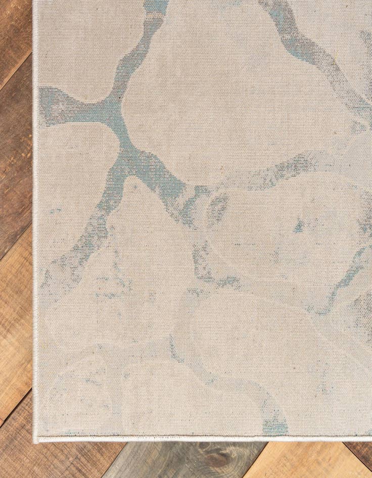 Detail image of 155cm x 245cm Ethereal Rug