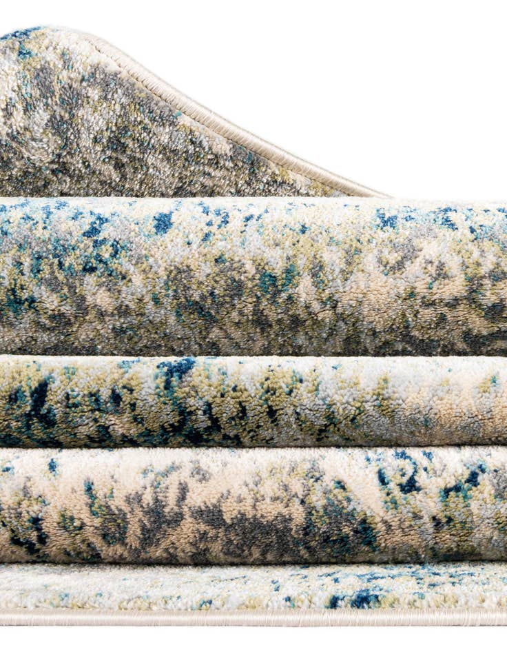 Detail image of 3' 3 x 5' 3 Gossamer Rug