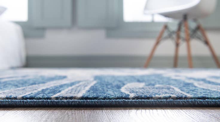 Detail image of 8' x 10' Gossamer Rug