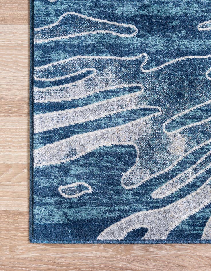 Detail image of 4' x 6' Gossamer Rug