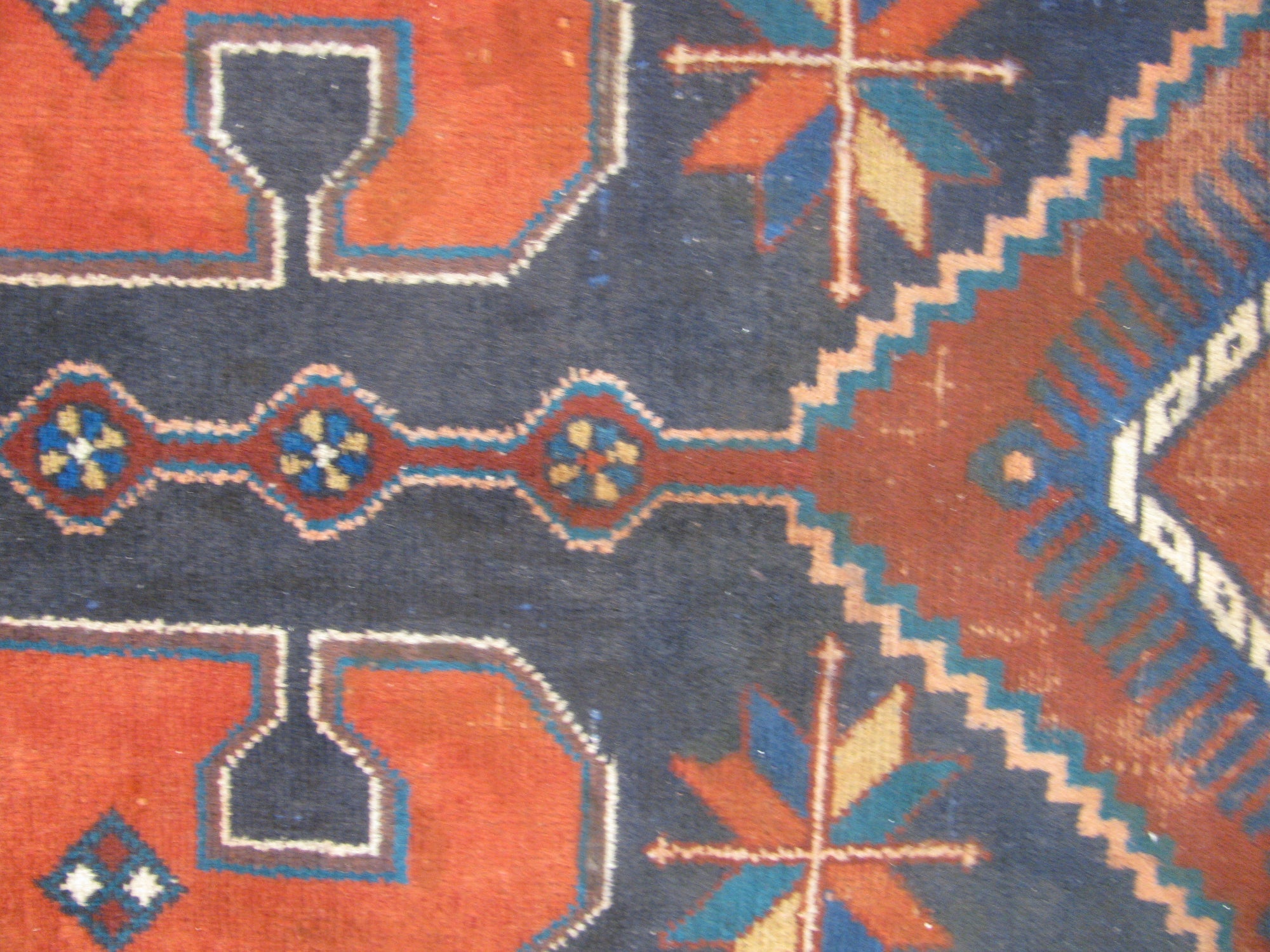 Detail image 9 of 21: 4' 3 x 9' 3 Hand Knotted Hamedan Persian Wool Rug
