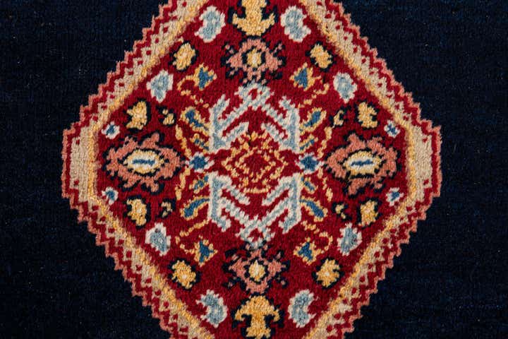 2' 10 x 5' Hand Knotted Hamedan Wool Rug