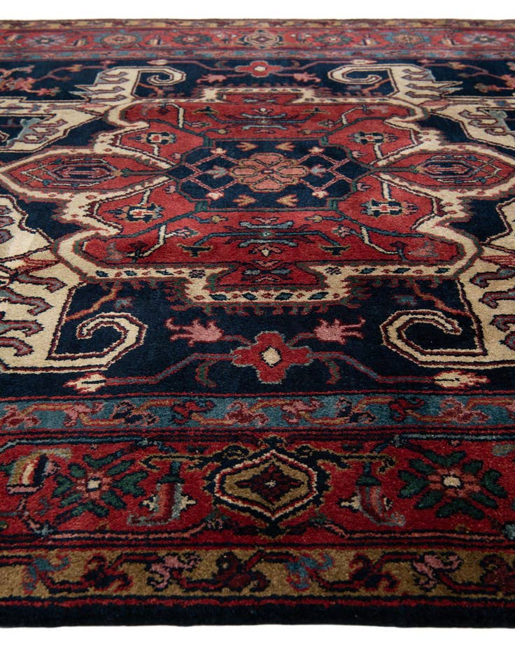 Detail image of 6' 7 x 9' 10 Hand Knotted Heriz Wool Rug