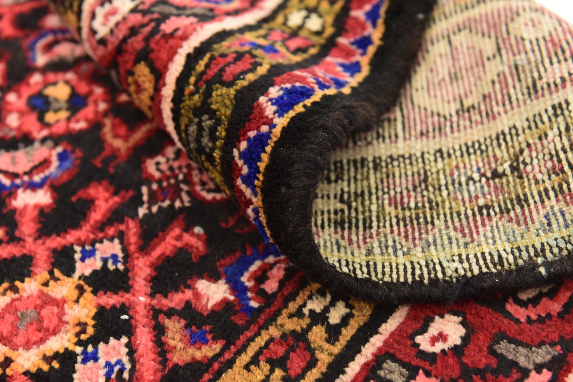 3' 9 x 6' 7 Hand Knotted Hossainabad Persian Wool Rug