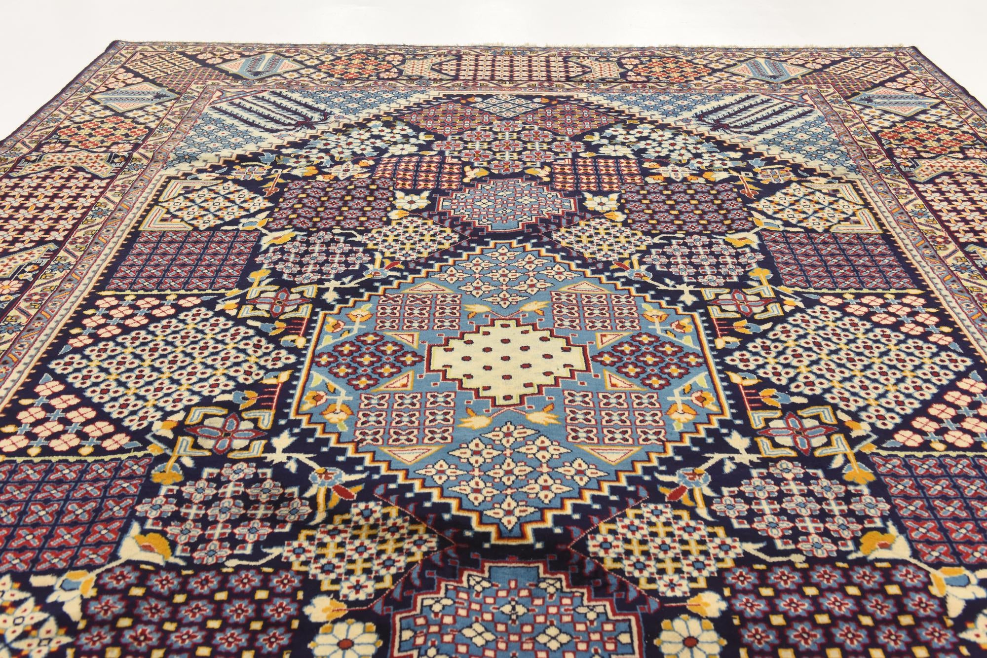 10' 2 x 13' 8 Hand Knotted Isfahan Persian Wool Rug